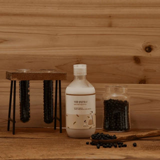 Round Lab Soybean Nourishing Toner 4